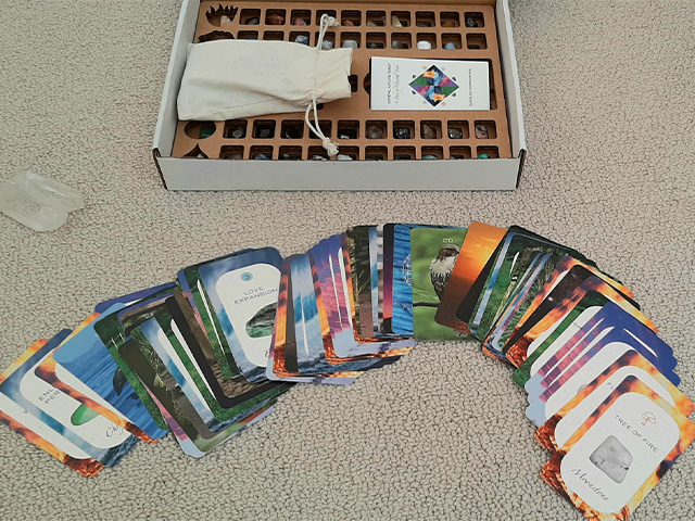 78 Tarot Cards with Vivid Crystal & Nature Imagery